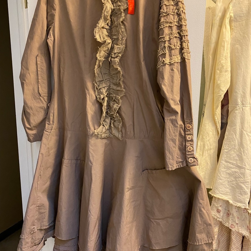Stunning EWA I Walla Dress L Cotton Detailing